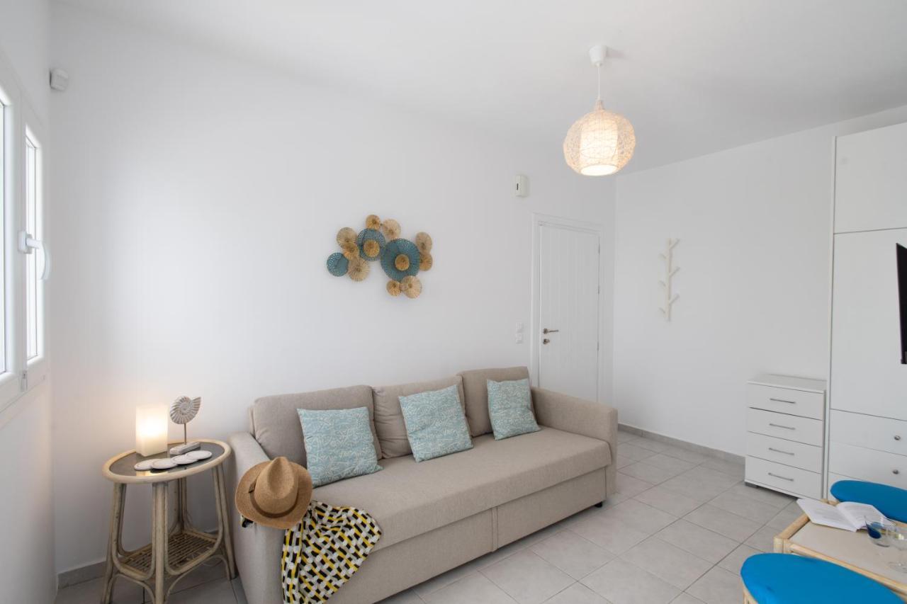 Olive Tree & Capari Mykonos Town Homes & Apartments With Pool! Exterior photo