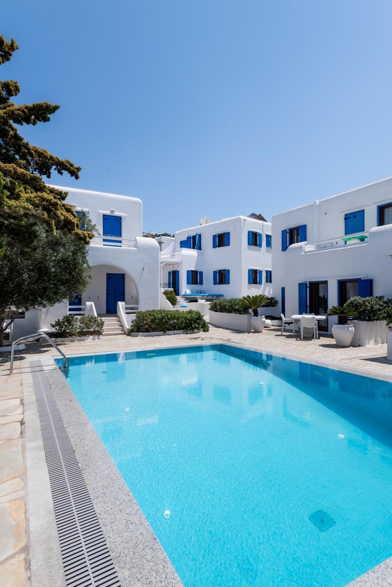 Olive Tree & Capari Mykonos Town Homes & Apartments With Pool! Exterior photo